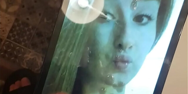 cumshot,facial,handjob